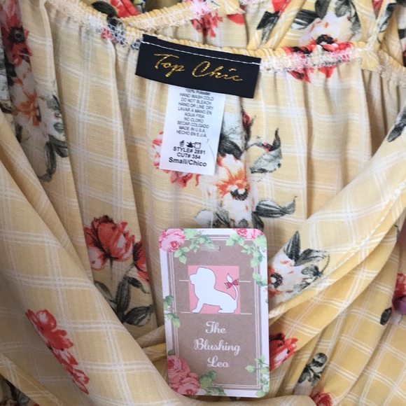 Yellow floral romper - Picture 7 of 8